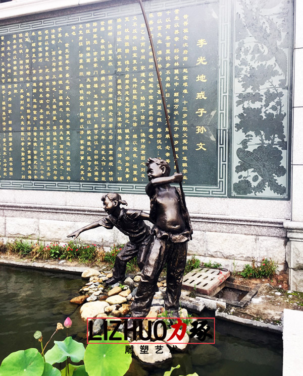 ��Ϫ���^�Ƶ�СƷ����